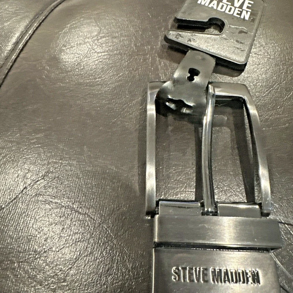Steve Madden‎ Men Size XL 42/44  Reversible Burnished Belt Black Brown